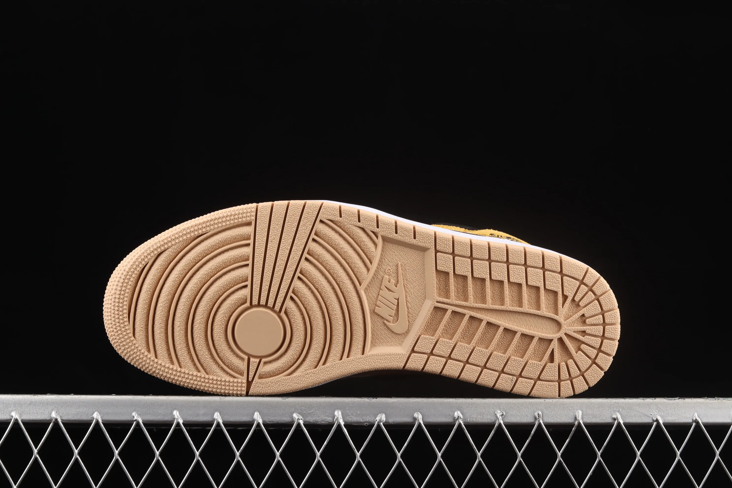 All Categories Air Jordan Jordan Series Basketball Shoes Air Jordan 1 Mid Different Versions Air Jordan 1 Mid SE "Particle Beige" AJ1 Qiao 1 Rock Tea Bronze China Basketball Shoes DD2224-200